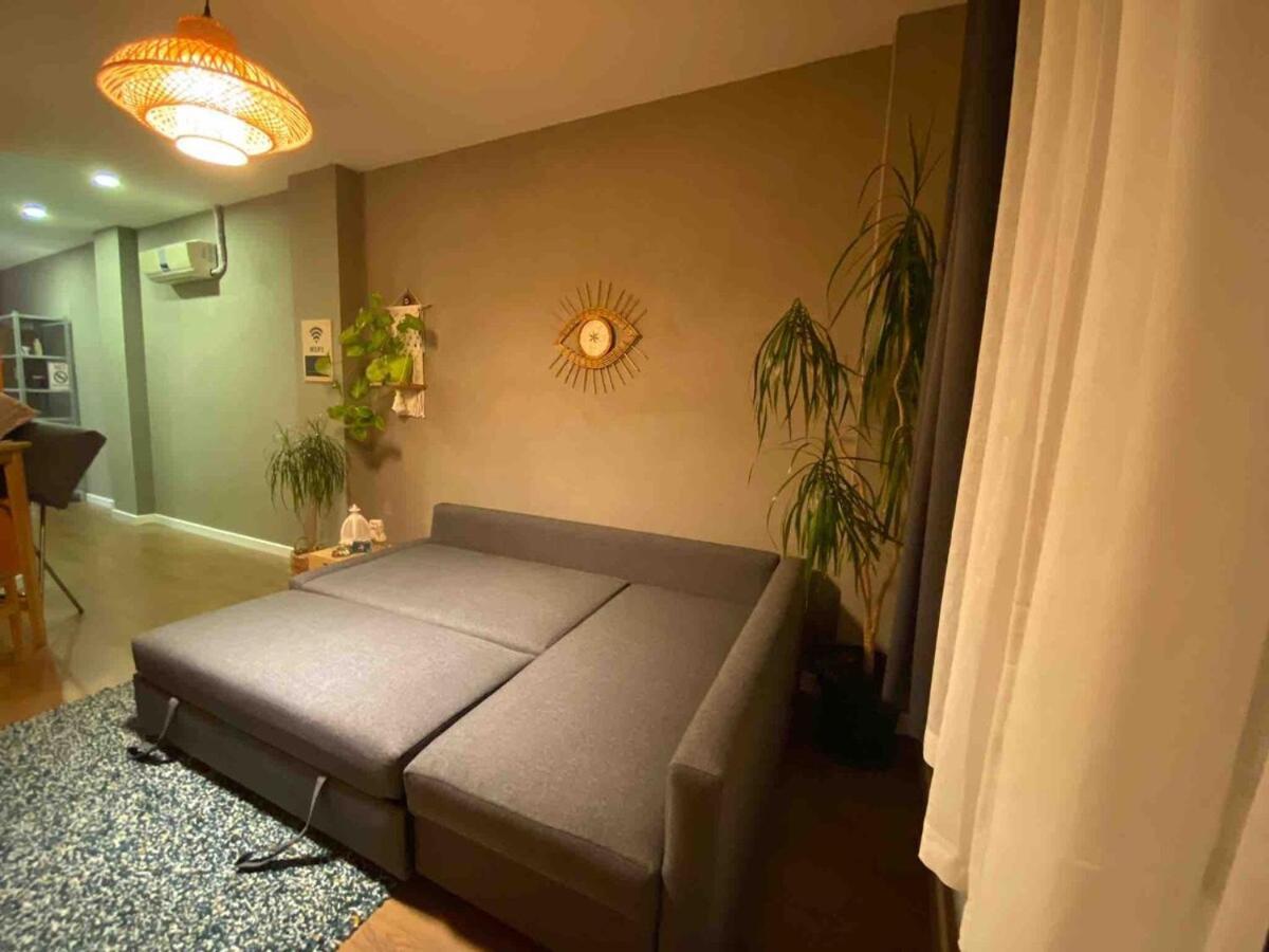 Cosy Flat With A Garden In Central Kadikoy Istanbul Eksteriør bilde